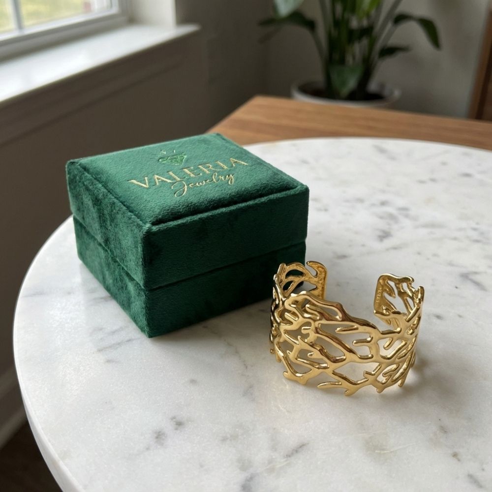 Vintage Golden Floral Hollow Bracelet