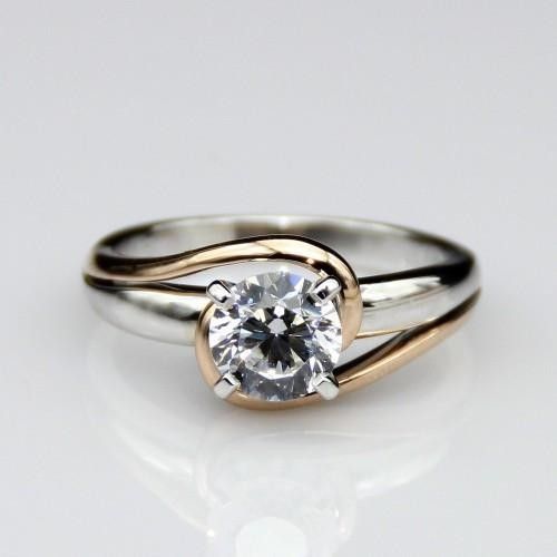 Vintage Zirconia Twisted Gold & Silver Ring