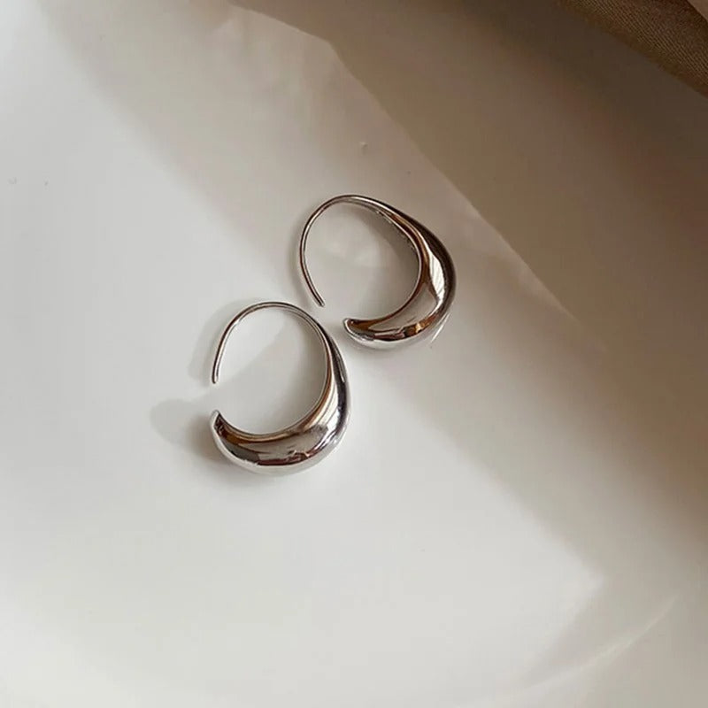 Vintage Silver & Curved Crescent Design Earrings-Lydieannejewelry