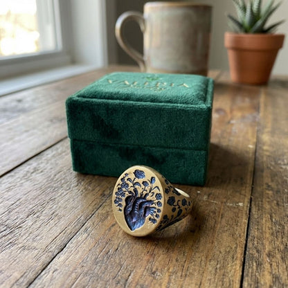 Vintage Blue Flower Gold Ring