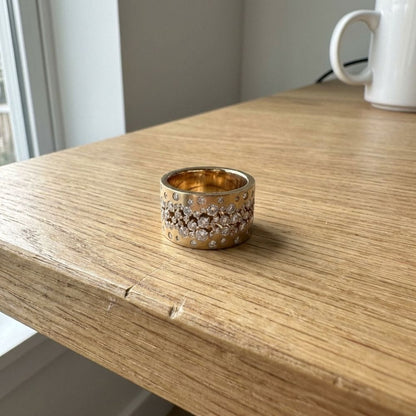 Vintage Sparks Gold Ring