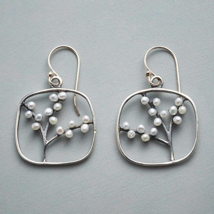 Vintage Hollow Pearl Tree Earrings