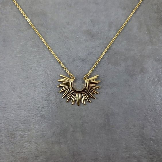 Vintage Emperor Golden Necklace